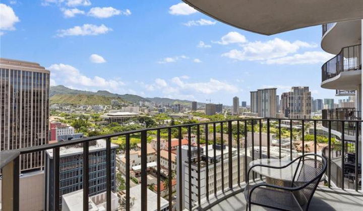 700 Richards Street,Honolulu,Hawaii,96813,2 ベッドルーム ベッドルーム,2 バスルームバスルーム,コンド / タウンハウス,Richards,22,19512510
