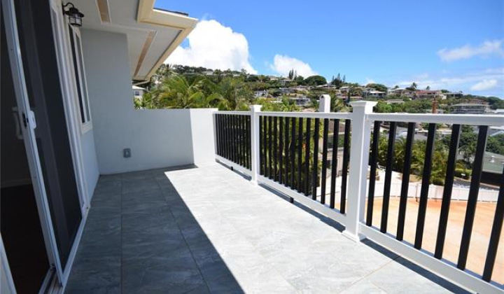 4494B Sierra Drive,Honolulu,Hawaii,96816,5 ベッドルーム ベッドルーム,6 バスルームバスルーム,一戸建て,Sierra,18360364