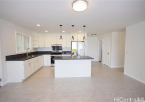 4494B Sierra Drive,Honolulu,Hawaii,96816,5 ベッドルーム ベッドルーム,6 バスルームバスルーム,一戸建て,Sierra,18360364