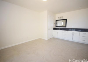 4494B Sierra Drive,Honolulu,Hawaii,96816,5 ベッドルーム ベッドルーム,6 バスルームバスルーム,一戸建て,Sierra,18360364