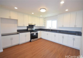 4494B Sierra Drive,Honolulu,Hawaii,96816,5 ベッドルーム ベッドルーム,6 バスルームバスルーム,一戸建て,Sierra,18360364