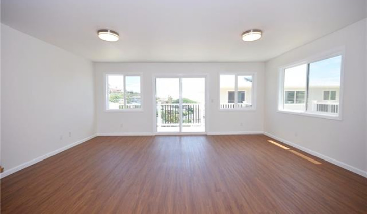 4494B Sierra Drive,Honolulu,Hawaii,96816,5 ベッドルーム ベッドルーム,6 バスルームバスルーム,一戸建て,Sierra,18360364