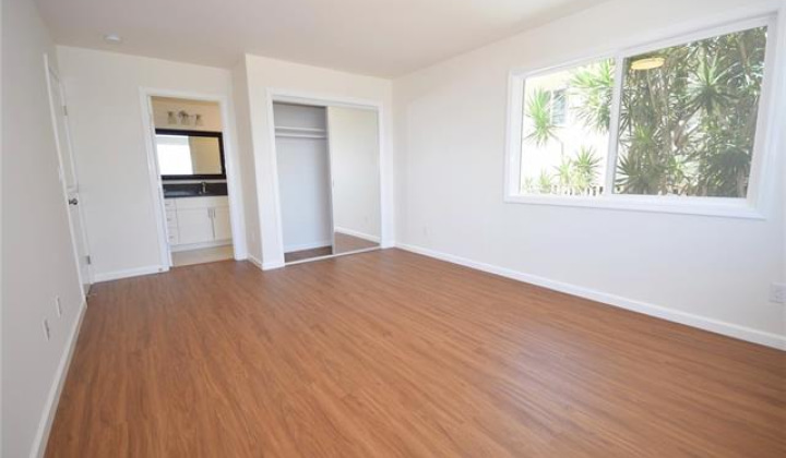 4494B Sierra Drive,Honolulu,Hawaii,96816,5 ベッドルーム ベッドルーム,6 バスルームバスルーム,一戸建て,Sierra,18360364