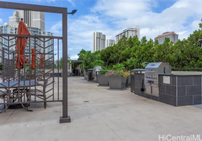 1717 Ala Wai Boulevard,Honolulu,Hawaii,96815,3 ベッドルーム ベッドルーム,2 バスルームバスルーム,コンド / タウンハウス,Ala Wai,27,18360828