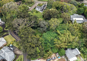 3224 Pelekane Drive,Honolulu,Hawaii,96817,Single family,Pelekane,18360895