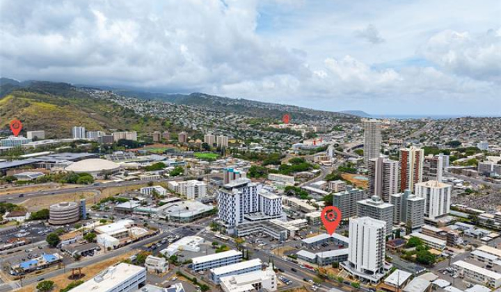 909 大学 Avenue,Honolulu,Hawaii,96826,1 バスルームバスルーム,コンド / タウンハウス,University,2,18858349