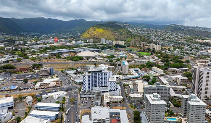 909 大学 Avenue,Honolulu,Hawaii,96826,1 バスルームバスルーム,コンド / タウンハウス,University,2,18858349