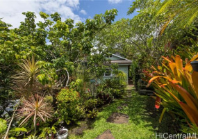 3045 Ala Napuaa Place,Honolulu,Hawaii,96818,1 BathroomBathrooms,Condo/Townhouse,Ala Napuaa,15,17916785