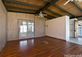519 Oneawa Street,Kailua,Hawaii,96734,3 Bedrooms Bedrooms,1 BathroomBathrooms,Single family,Oneawa,18361059