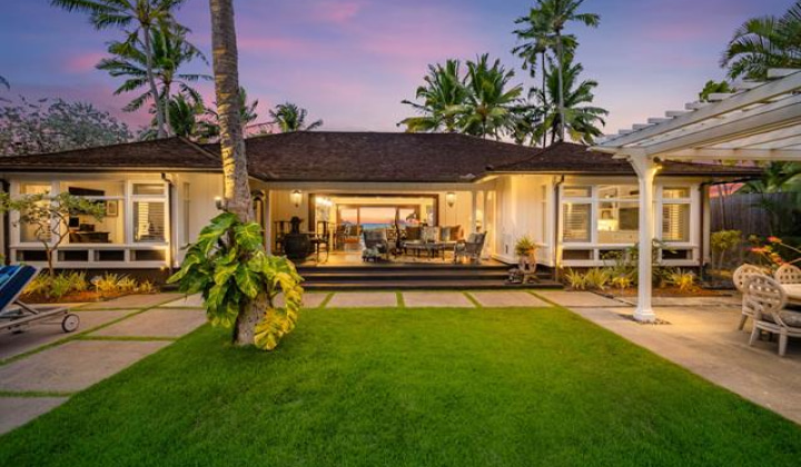 1586 Mokulua Drive,Kailua,Hawaii,96734,4 Bedrooms Bedrooms,4 BathroomsBathrooms,Single family,Mokulua,19512851