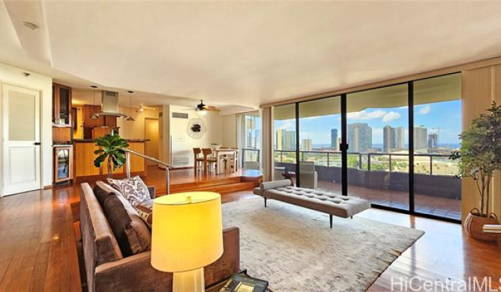 1221 Victoria Street,Honolulu,Hawaii,96814,2 Bedrooms Bedrooms,2 BathroomsBathrooms,Condo/Townhouse,Victoria,17,18361269