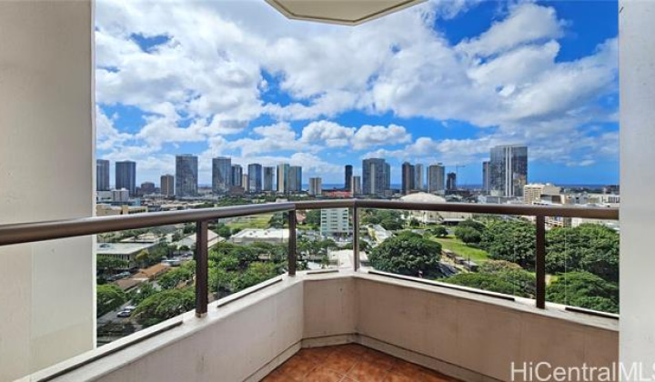1221 Victoria Street,Honolulu,Hawaii,96814,2 Bedrooms Bedrooms,2 BathroomsBathrooms,Condo/Townhouse,Victoria,17,18361269
