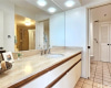 1221 Victoria Street,Honolulu,Hawaii,96814,2 Bedrooms Bedrooms,2 BathroomsBathrooms,Condo/Townhouse,Victoria,17,18361269