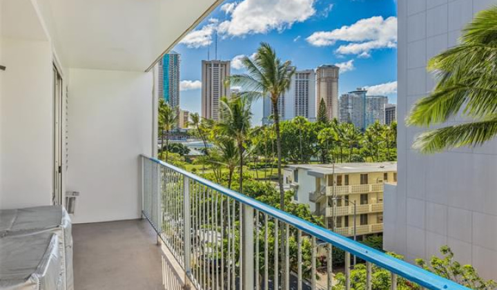 419 Keoniana Street,Honolulu,Hawaii,96815,2 ベッドルーム ベッドルーム,2 バスルームバスルーム,コンド / タウンハウス,Keoniana,6,18361429