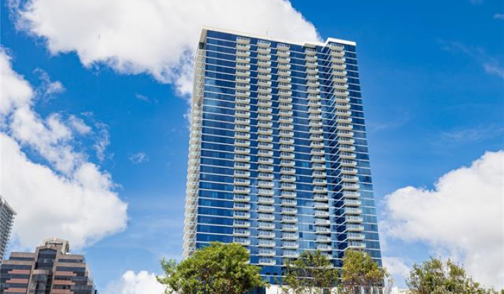 629 Keeaumoku Street,Honolulu,Hawaii,96814,2 ベッドルーム ベッドルーム,2 バスルームバスルーム,コンド / タウンハウス,Keeaumoku,33,19512879