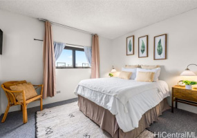 1571 Piikoi Street,Honolulu,Hawaii,96822,2 Bedrooms Bedrooms,1 BathroomBathrooms,Condo/Townhouse,Piikoi,18,18361838