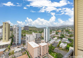 2969 Kalakaua Avenue,Honolulu,Hawaii,96815,3 Bedrooms Bedrooms,3 BathroomsBathrooms,Condo/Townhouse,Kalakaua,10,17877039