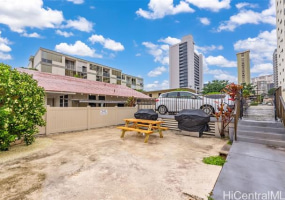 1571 Piikoi Street,Honolulu,Hawaii,96822,2 Bedrooms Bedrooms,1 BathroomBathrooms,Condo/Townhouse,Piikoi,18,18361838