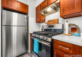 1571 Piikoi Street,Honolulu,Hawaii,96822,2 Bedrooms Bedrooms,1 BathroomBathrooms,Condo/Townhouse,Piikoi,18,18361838