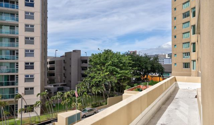 1314 Kalakaua Avenue,Honolulu,Hawaii,96826,2 ベッドルーム ベッドルーム,2 バスルームバスルーム,コンド / タウンハウス,Kalakaua,3,18803638