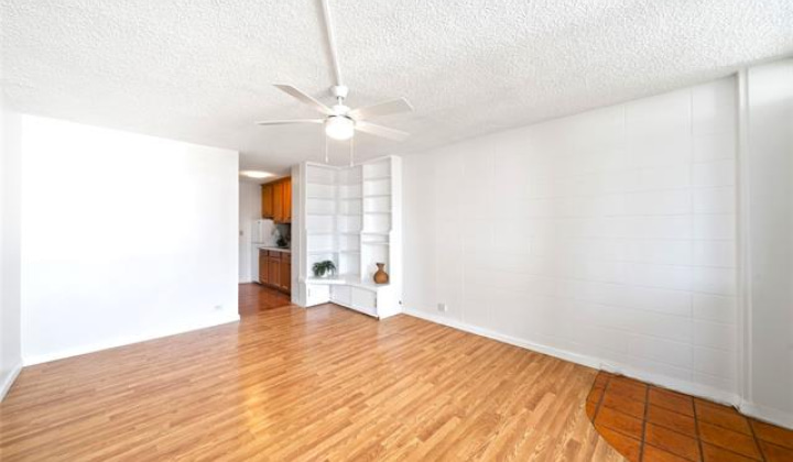 425 Ena Road,Honolulu,Hawaii,96815,1 ベッドルーム ベッドルーム,1 バスルームバスルーム,コンド / タウンハウス,Ena,10,18361886