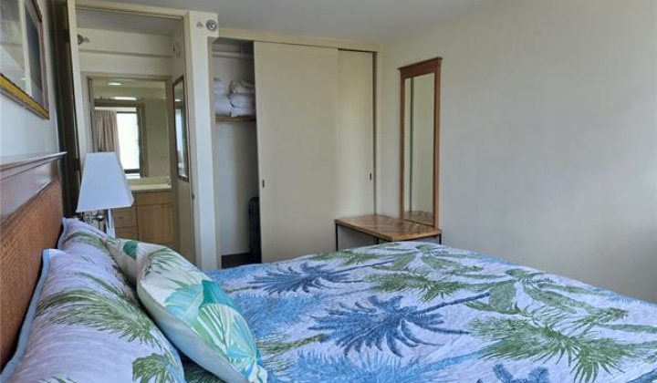 229 PAOAKALANI Avenue,Honolulu,Hawaii,96815,1 ベッドルーム ベッドルーム,1 バスルームバスルーム,コンド / タウンハウス,PAOAKALANI,18,19513057