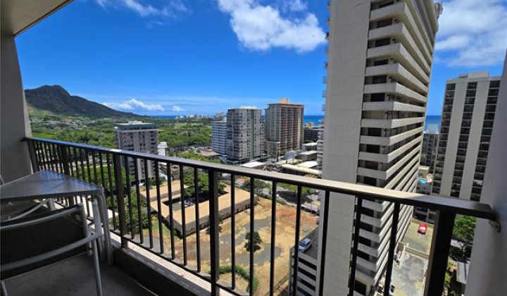 229 PAOAKALANI Avenue,Honolulu,Hawaii,96815,1 ベッドルーム ベッドルーム,1 バスルームバスルーム,コンド / タウンハウス,PAOAKALANI,18,19513057