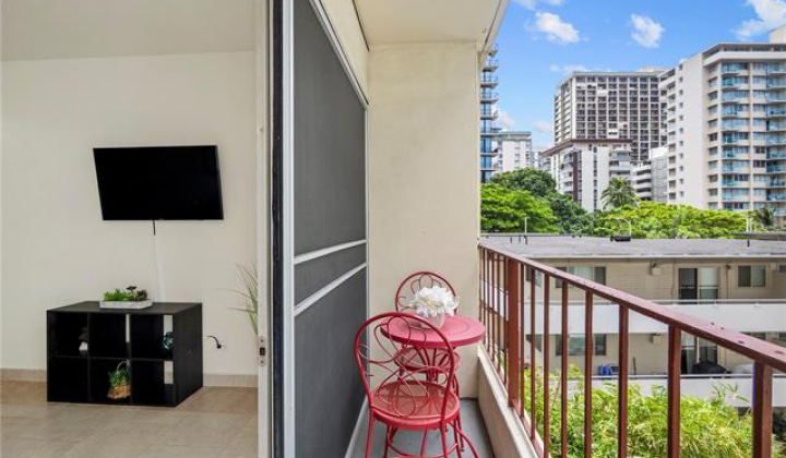 222 Kaiulani Avenue,Honolulu,Hawaii,96815,2 ベッドルーム ベッドルーム,1 バスルームバスルーム,コンド / タウンハウス,Kaiulani,4,19513265