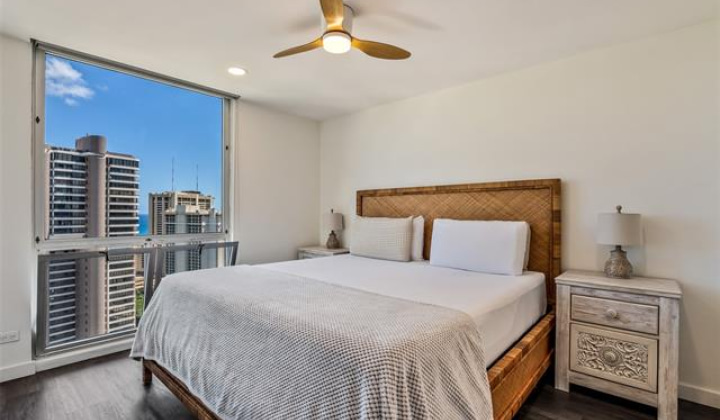 469 Ena Road,Honolulu,Hawaii,96815,2 Bedrooms Bedrooms,2 BathroomsBathrooms,Condo/Townhouse,Ena,38,18803965