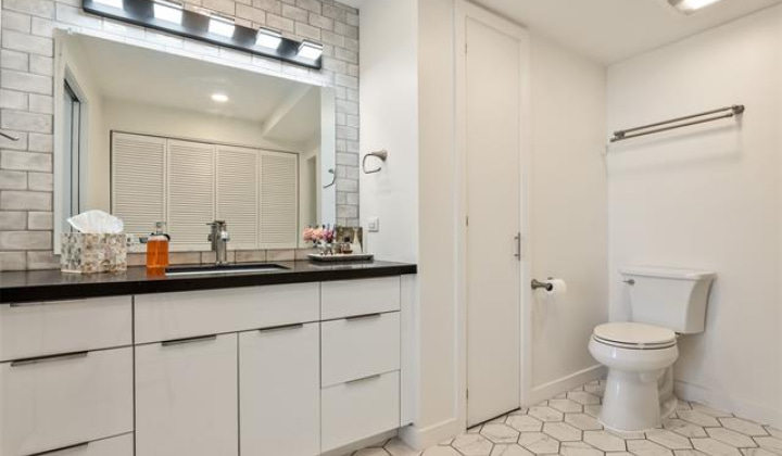 469 Ena Road,Honolulu,Hawaii,96815,2 Bedrooms Bedrooms,2 BathroomsBathrooms,Condo/Townhouse,Ena,38,18803965