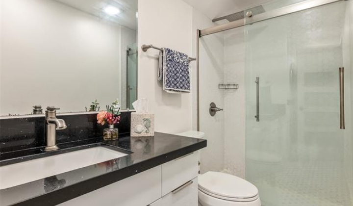 469 Ena Road,Honolulu,Hawaii,96815,2 Bedrooms Bedrooms,2 BathroomsBathrooms,Condo/Townhouse,Ena,38,18803965