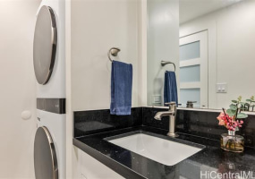 469 Ena Road,Honolulu,Hawaii,96815,2 Bedrooms Bedrooms,2 BathroomsBathrooms,Condo/Townhouse,Ena,38,18803965