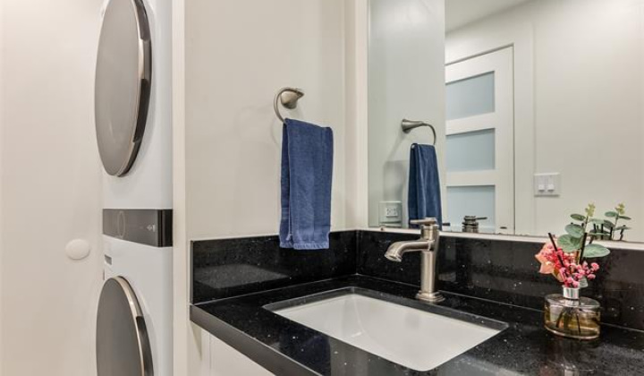 469 Ena Road,Honolulu,Hawaii,96815,2 Bedrooms Bedrooms,2 BathroomsBathrooms,Condo/Townhouse,Ena,38,18803965