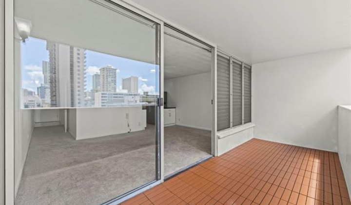 2092 Kuhio Avenue,Honolulu,Hawaii,96815,1 ベッドルーム ベッドルーム,1 バスルームバスルーム,コンド / タウンハウス,Kuhio,9,19513573