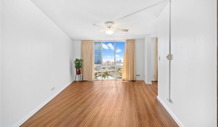 1139 9th Avenue,Honolulu,Hawaii,96816,2 ベッドルーム ベッドルーム,1 バスルームバスルーム,コンド / タウンハウス,9th,7,18803991