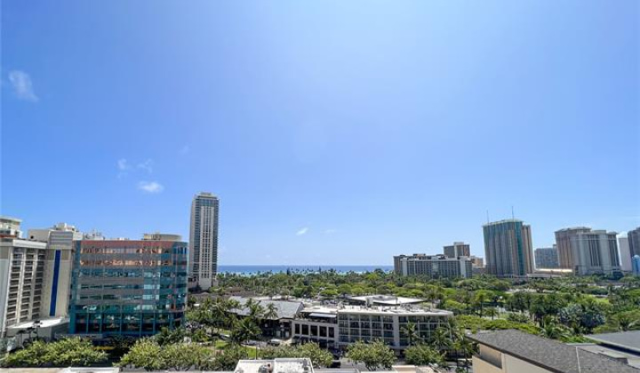 501 Hahaione Street,Honolulu,Hawaii,96825,2 Bedrooms Bedrooms,1 BathroomBathrooms,Condo/Townhouse,Hahaione,3,17918497