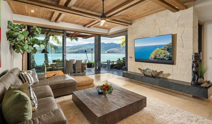 176 Hanapepe Loop,Honolulu,Hawaii,96825,6 Bedrooms Bedrooms,7 BathroomsBathrooms,Single family,Hanapepe,18804094