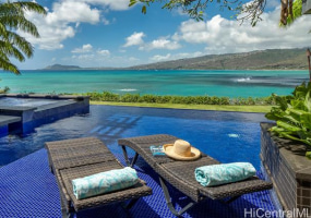 176 Hanapepe Loop,Honolulu,Hawaii,96825,6 Bedrooms Bedrooms,7 BathroomsBathrooms,Single family,Hanapepe,18804094