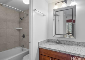 225 Queen Street,Honolulu,Hawaii,96813,2 ベッドルーム ベッドルーム,2 バスルームバスルーム,コンド / タウンハウス,Queen,22,18362702