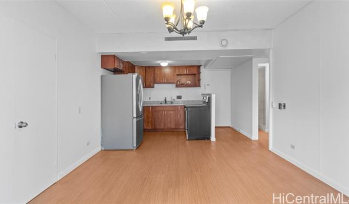 225 Queen Street,Honolulu,Hawaii,96813,2 ベッドルーム ベッドルーム,2 バスルームバスルーム,コンド / タウンハウス,Queen,22,18362702