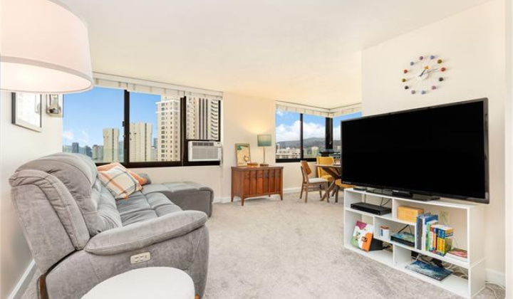 343 Hobron Lane,Honolulu,Hawaii,96815,2 ベッドルーム ベッドルーム,2 バスルームバスルーム,コンド / タウンハウス,Hobron,27,18362731