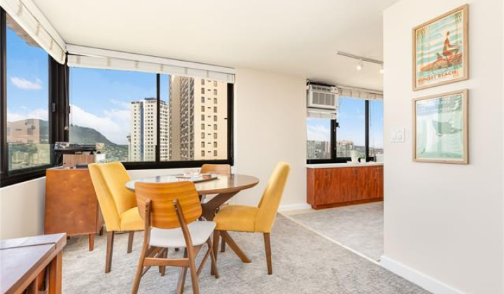 343 Hobron Lane,Honolulu,Hawaii,96815,2 ベッドルーム ベッドルーム,2 バスルームバスルーム,コンド / タウンハウス,Hobron,27,18362731