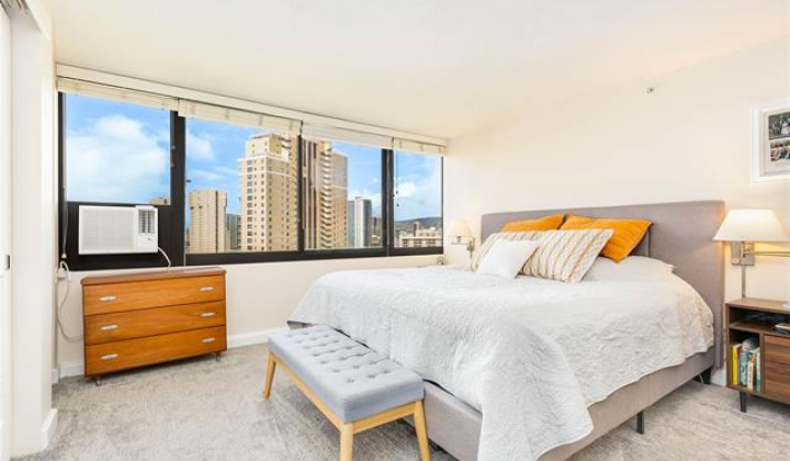 343 Hobron Lane,Honolulu,Hawaii,96815,2 ベッドルーム ベッドルーム,2 バスルームバスルーム,コンド / タウンハウス,Hobron,27,18362731