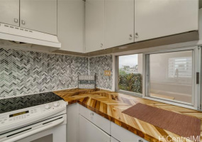 785 Kinau Street,Honolulu,Hawaii,96813,1 Bedroom Bedrooms,1 BathroomBathrooms,Condo/Townhouse,Kinau,8,18363403
