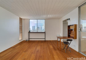 785 Kinau Street,Honolulu,Hawaii,96813,1 Bedroom Bedrooms,1 BathroomBathrooms,Condo/Townhouse,Kinau,8,18363403