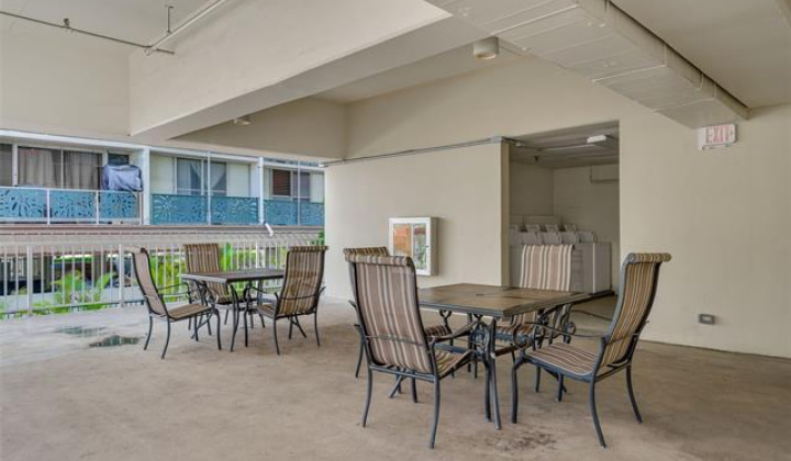 785 Kinau Street,Honolulu,Hawaii,96813,1 Bedroom Bedrooms,1 BathroomBathrooms,Condo/Townhouse,Kinau,8,18363403