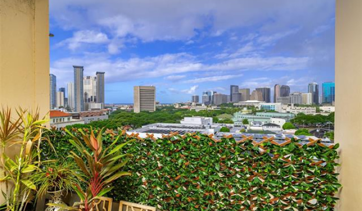 785 Kinau Street,Honolulu,Hawaii,96813,1 Bedroom Bedrooms,1 BathroomBathrooms,Condo/Townhouse,Kinau,8,18363403