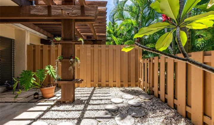 444 Lunalilo Home Road,Honolulu,Hawaii,96825,3 ベッドルーム ベッドルーム,2 バスルームバスルーム,コンド / タウンハウス,Lunalilo Home,2,18805399