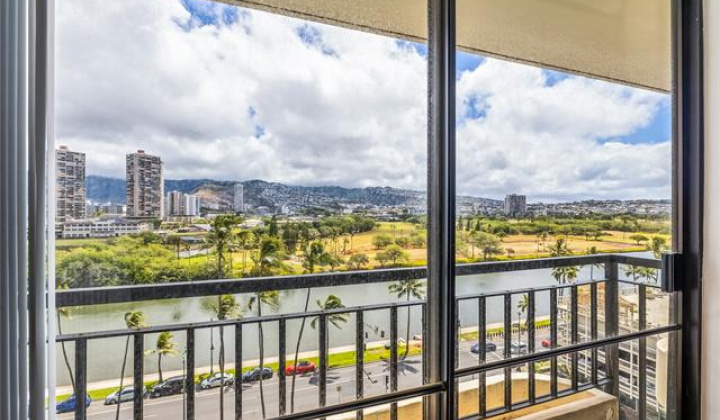 440 Seaside Avenue,Honolulu,Hawaii,96815,1 Bedroom Bedrooms,1 BathroomBathrooms,Condo/Townhouse,Seaside,9,18805426