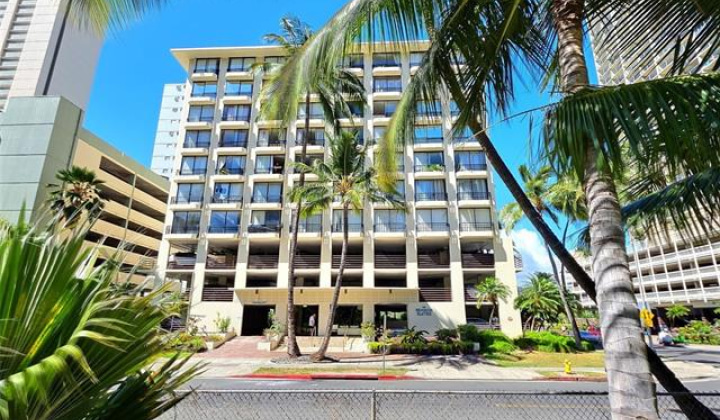 440 Seaside Avenue,Honolulu,Hawaii,96815,1 Bedroom Bedrooms,1 BathroomBathrooms,Condo/Townhouse,Seaside,9,18805426